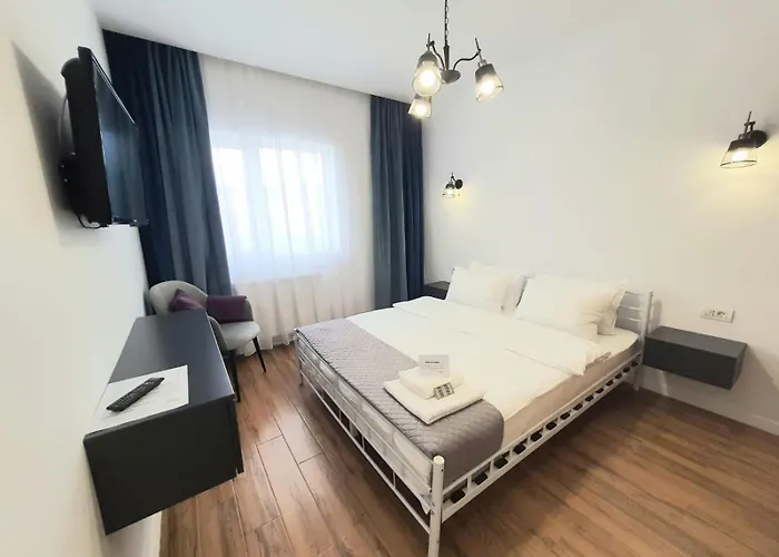 Mamaia - Nord Uk ナボダリ