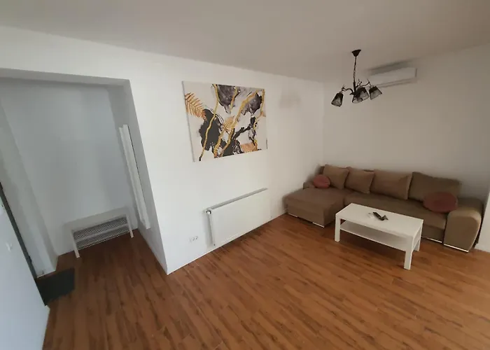 Mamaia - Nord Uk ナボダリ